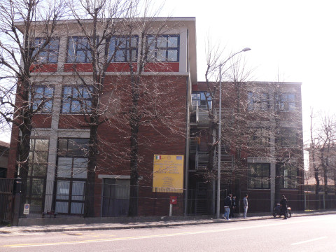 Istituto Professionale Statale per l'Industria e l'Artigianato Fermo Corni